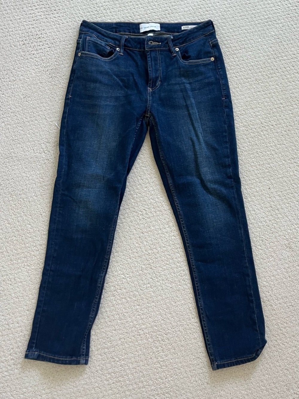 Dear John Aiden Slim
Girlfriend High Rise Jeans